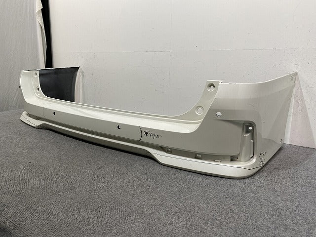 セレナ/ハイウェイスター C27/GFC27/GFNC27 e-POWER/HFC27 純正 後期 リア バンパー 85022 5TT6H ブリリアントホワイトパール QAB(143561)
