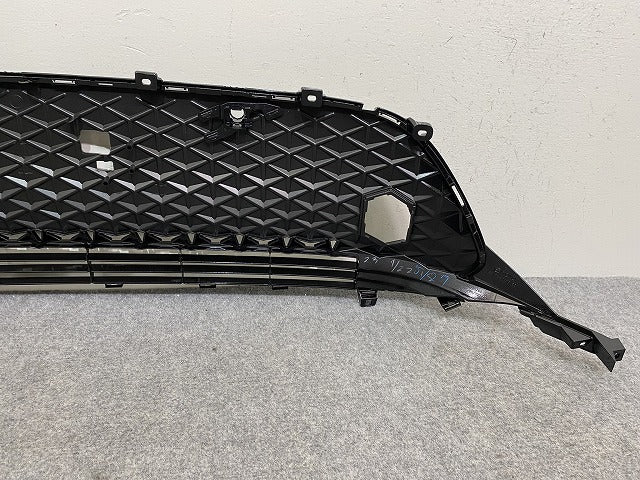 新品!クラウン クロスオーバー AZSH35 RS/TZSH35 純正 フロント グリル/ラジエーターグリル 53102-30270 53112-30908 ブラック(143583)