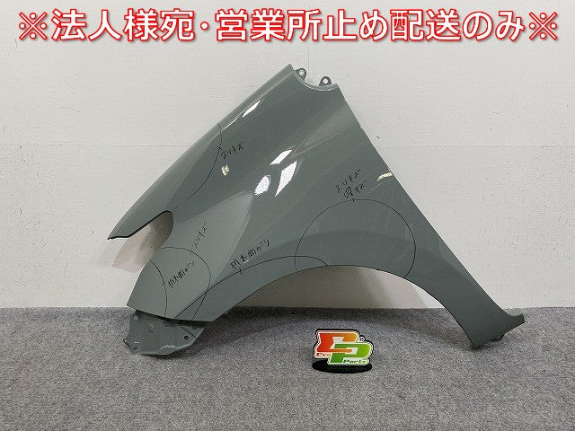 シエンタ MXPC10G ハイブリッド/MXPL10G/MXPL15G 純正 左 フロント フェンダー アーバンカーキ 6X3 トヨタ(143608)
