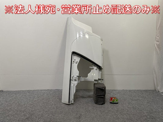 フォワード 5代目/2007- 純正 右 フロント コーナーパネル/コーナーカバー ホワイト ソリッド いすゞ(143615)