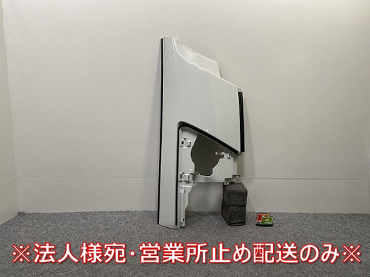 フォワード 5代目/2007-2014 純正 右 フロント コーナーパネル/コーナーカバー ホワイト ソリッド いすゞ(143623)