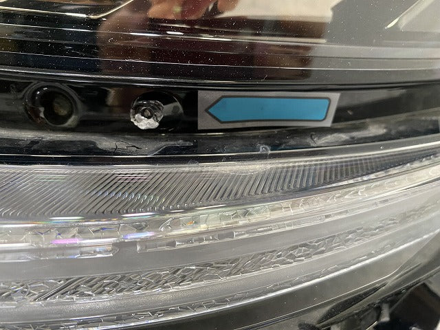 ヴェルファイア 40系/TAHA40W/TAHA45W ハイブリッド/AAHH40W/AAHH45W 左 ヘッドライト/ランプ LED 刻印E1 ICHIKOH V2-13 トヨタ(143648)