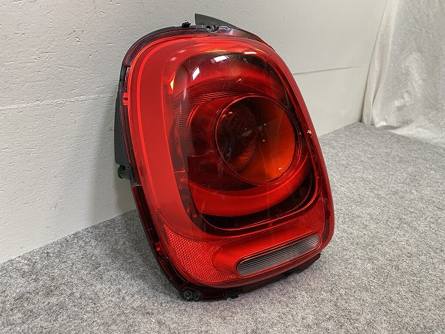 ミニ F55/F56 純正 前期 左 テールランプ/ライト/レンズ LED OLSA 7297413-13 MINI(143701)