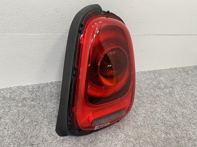 ミニ F55/F56 純正 右 テールランプ/ライト/レンズ LED OLSA 7297414-13 MINI(143702)