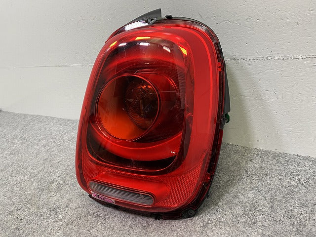 ミニ F55/F56 純正 右 テールランプ/ライト/レンズ LED OLSA 7297414-13 MINI(143702)