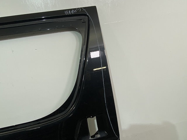 ハイエース/レジアスエース 200系/1型/2型/3型/4型/5型/6型/7型/ワイド 純正 右 スライドドア ブラックマイカ 209 トヨタ(143716)