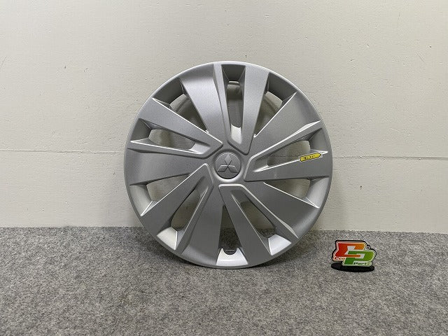 新品!eKワゴン B33W/B36W 純正  ホイールキャップ14インチ MQ715083 シルバー メタリック 三菱(143755)