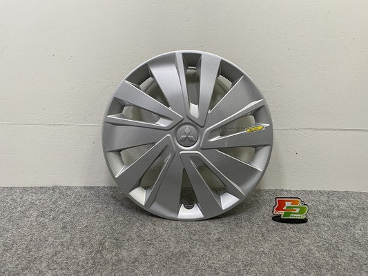 新品!eKワゴン B33W/B36W 純正  ホイールキャップ14インチ MQ715083 シルバー メタリック 三菱(143755)