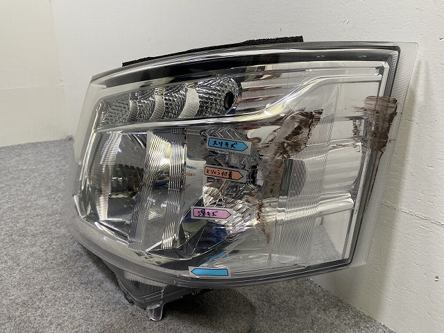 キャラバン NV350 標準/ワイド/ライダー/GX E26 純正 後期 左 ヘッドライト/ランプ ハロゲンLED 刻印A ICHIKOH 1946 26075-5YE5B(143802)