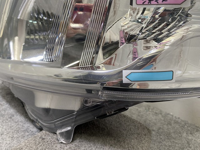 キャラバン NV350 標準/ワイド/ライダー/GX E26 純正 後期 左 ヘッドライト/ランプ ハロゲンLED 刻印A ICHIKOH 1946 26075-5YE5B(143802)
