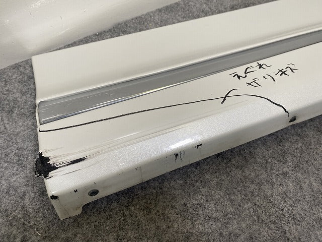 アルファード/ヴェルファイア 30系/AGH30W/AGH35W/GGH30W/GGH35W 純正 右 フロント ドア サイドパネル モデリスタ ホワイトパール(143902)