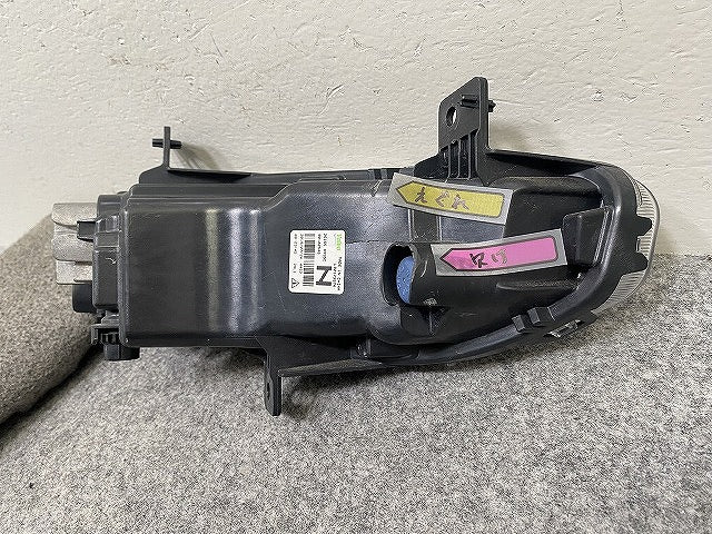 セレナ ハイウェイスター/S/X/G/XV/C27/GFC27/GFNC27/GC27/GNC27 e-POWER/HC27/HFC27 純正 後期 左 フォグランプ LED  26155 8995C(143911)