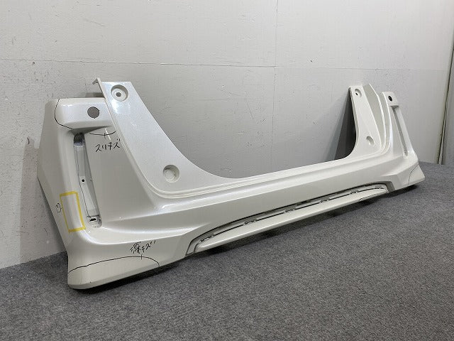 N-BOX/NBOX Nボックス カスタム/JF3/JF4 純正 前期 リア バンパー 71501-TTA- J000 プレミアムホワイトパールII NH875P ホンダ(143944)