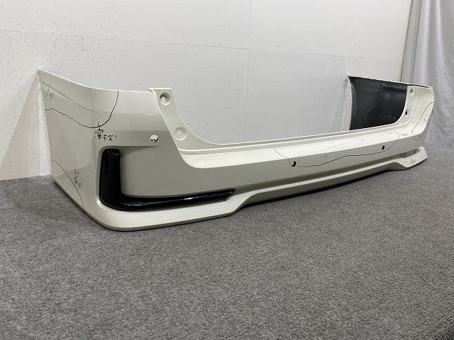 セレナ/ハイウェイスター C27/GFC27/GFNC27 e-POWER/HFC27 純正 後期 リア バンパー 85022 5TT6H ブリリアントホワイトパール QAB(143945)