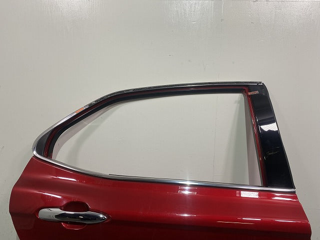 カムリ 70系/AXVH70/AXVH75 純正 右 リア ドア エモーショナルレッドIII	 3U9 トヨタ(143957)