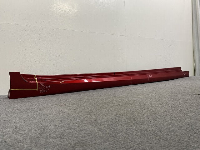 カムリ 70系/AXVH70/AXVH75 純正 右 サイドステップ/サイドスカート 75850-33130 エモーショナルレッド 3T7 トヨタ(143990)