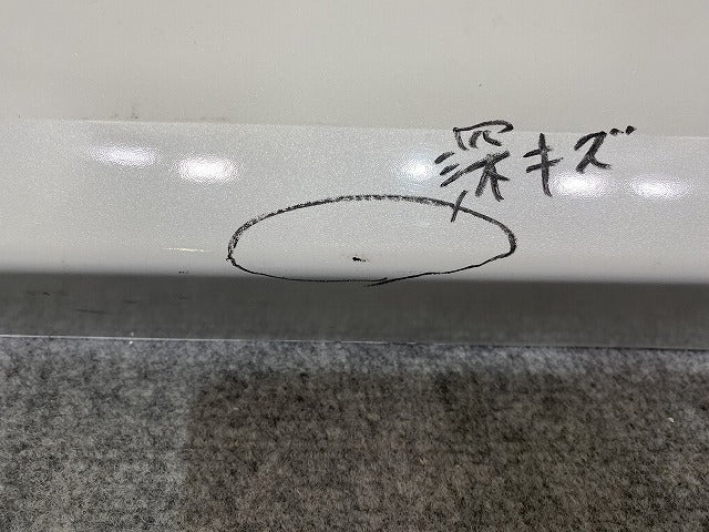 ルークス ハイウェイスター/eKクロススペース B44A/B45A/B47A/B48A B34A/B35A/B37A/B38A 純正 左 サイドステップ 76851 7NC-0(144007)