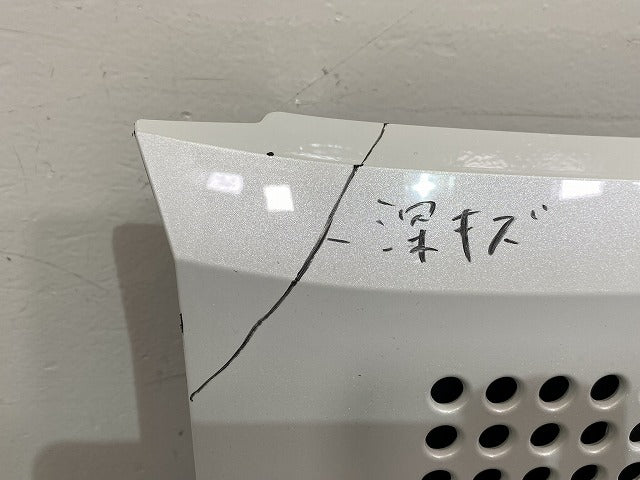 N-BOX/NBOX Nボックス JF5/JF6 純正 フロント グリル/ラジエーターグリル 71201-32RA-0030 プレミアムサンライトホワイトパール(144009)