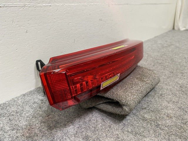 ハリアー 80系/MXUA80/MXUA85 ハイブリッド/AXUH80/85 PHEV/AXUP85 純正 右 テールランプ/ライト LED 刻印R5 48-237 81551-48510(144045)