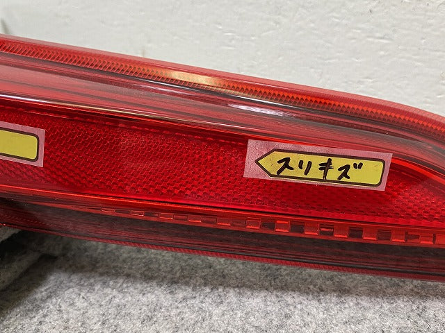 ハリアー 80系/MXUA80/MXUA85 ハイブリッド/AXUH80/85 PHEV/AXUP85 純正 右 テールランプ/ライト LED 刻印R5 48-237 81551-48510(144045)
