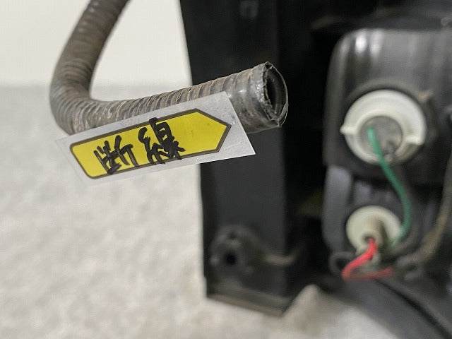セレナ ハイウェイスター/S/G/RS/RX C25/NC25/CC25/CNC25 純正 左 テールランプ/ライト/レンズ ハロゲン ICHIKOH D008 日産(144047)