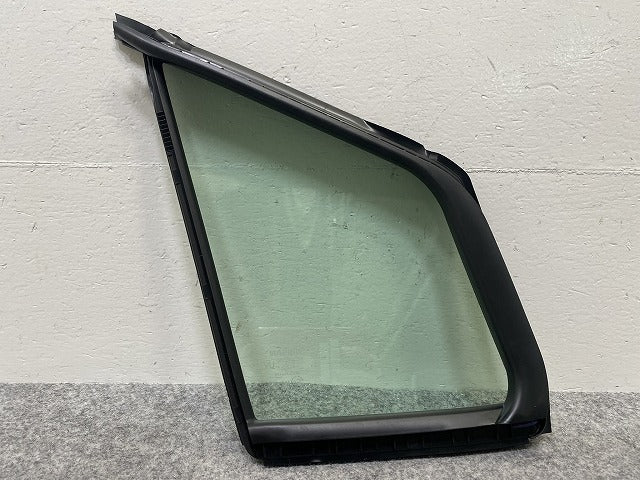 オーラ/AURA FE13/FSNE13 純正 前左 Aピラーガラス 43R-00014 日産(144053)
