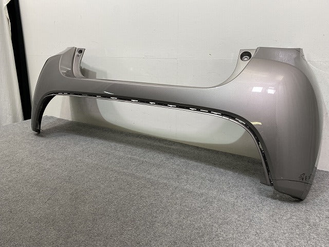 ヤリス KSP210/MXPA10/MXPA15/MXPH10/MXPH15 MXPH14/MXPH17 純正 リアバンパー 52159-K0010/20/50 アバンギャルドブロンズM(144057)