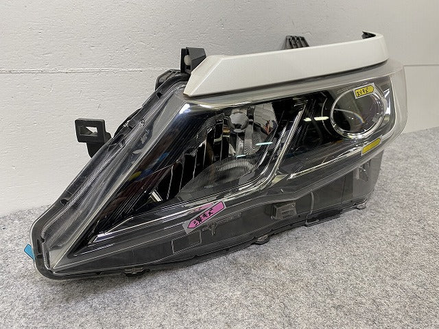 セレナ ハイウェイスター/S/X/G/XV/C27/GFC27/GFNC27/GC27/GNC27 純正 前期 左 ヘッドライト/LED レベライザー 刻印Z 100-23721(144139)