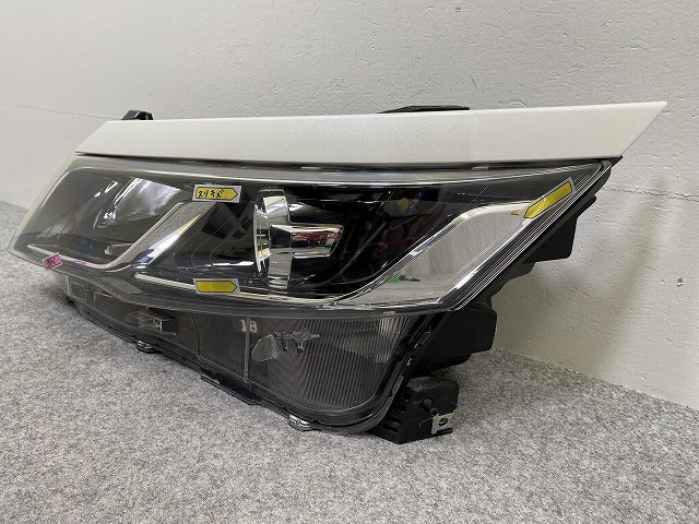 セレナ ハイウェイスター/S/X/G/XV/C27/GFC27/GFNC27/GC27/GNC27 純正 前期 左 ヘッドライト/LED レベライザー 刻印Z 100-23721(144139)