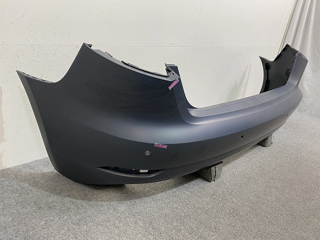 新品!A3 8V系 純正 リア バンパー 8V4 807 511 8V4807067LGRU 未塗装 アウディ(144155)