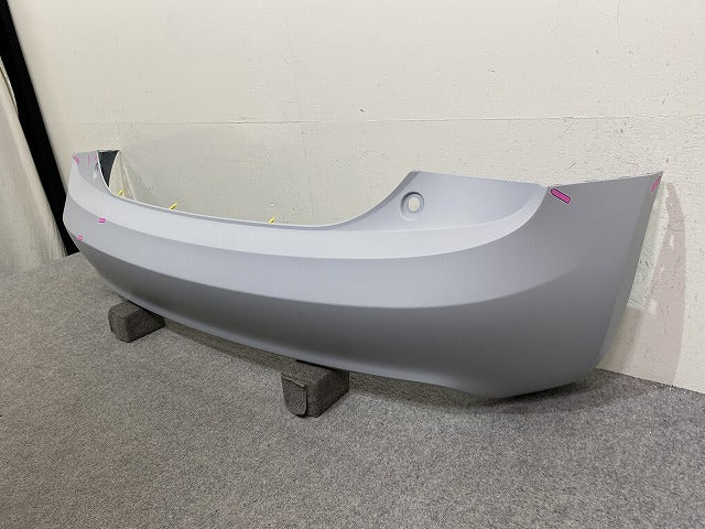 新品!A1 8X系/2011-2018 純正 リア バンパー 8X0.807.511 8X0807067GRU サフ アウディ(144165)
