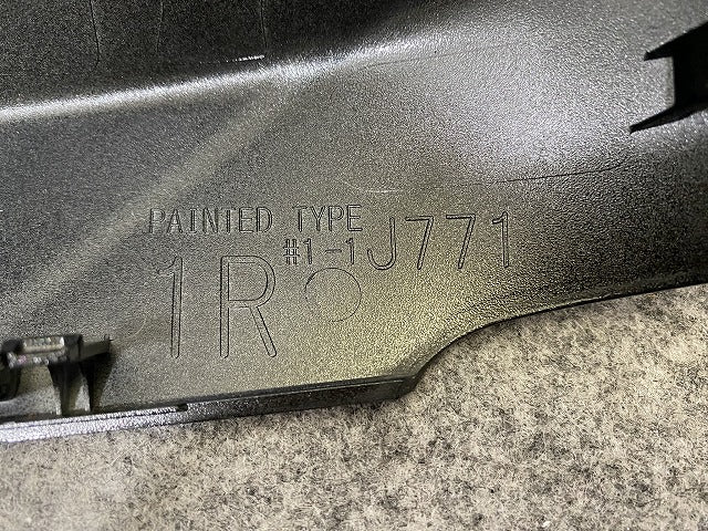 ヴォクシー/ノア 90系/MZRA90W/MZRA95W ハイブリッド/ZWR90W/ZWR95W 純正 右 ドアミラー カバー 87915-28110-C2 (144194)