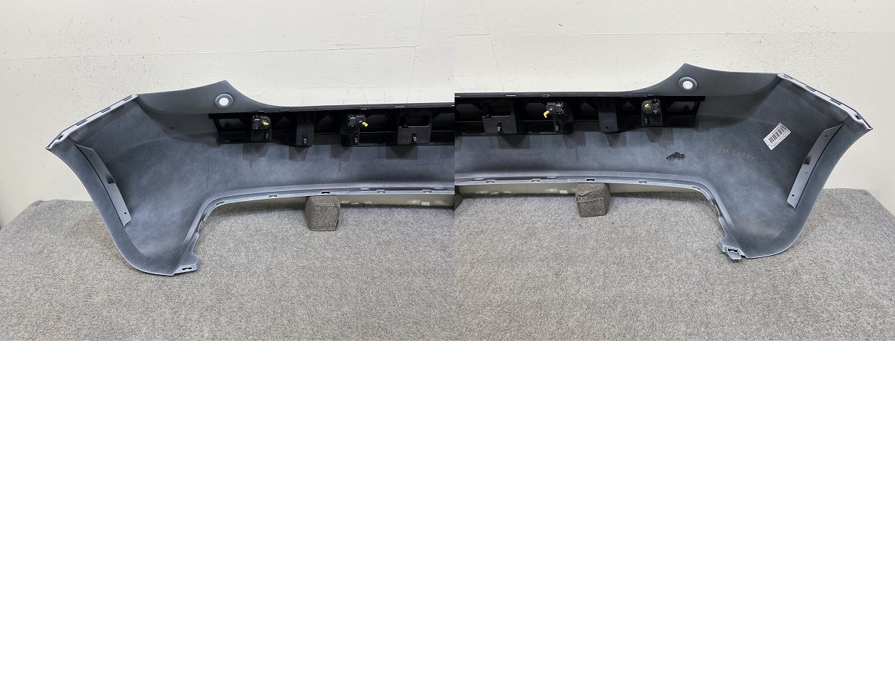 新品!A1 8X系 純正 リア バンパー 8X0.807.385 8X0807067GRU サフ アウディ(144198)