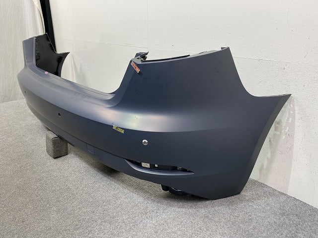 新品!A3 8V系 2017-2020/スポーツバック 純正 リア バンパー 付属品 8点 有り 8V4.807.385.E 8V4807067LGRU 未塗装 アウディ(144204)