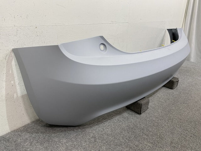 新品!A1 8X系/2011-2018/スポーツバック 純正 リア バンパー 8X0.807.067 8X0807067GRU 未塗装 アウディ(144205)