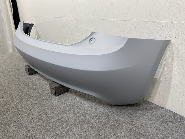 新品!A1 8X系/2011-2018/スポーツバック 純正 リア バンパー 8X0.807.067 8X0807067GRU 未塗装 アウディ(144205)