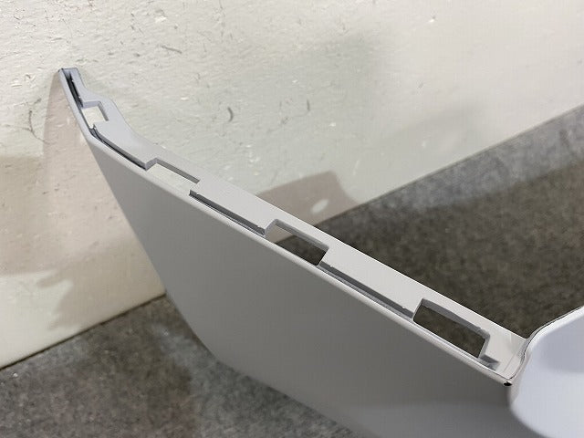 新品!A1 8X系/2011-2018/スポーツバック 純正 リア バンパー 8X0.807.067 8X0807067GRU 未塗装 アウディ(144205)