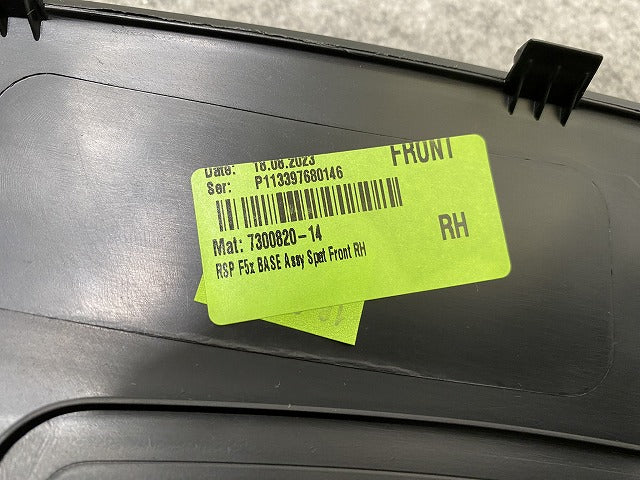 新品!ミニ F55/F56/F57 純正 右 フロント フェンダーアーチモール/オーバーフェンダー 5177 7 300 820 51777403252/51777300820(144225)