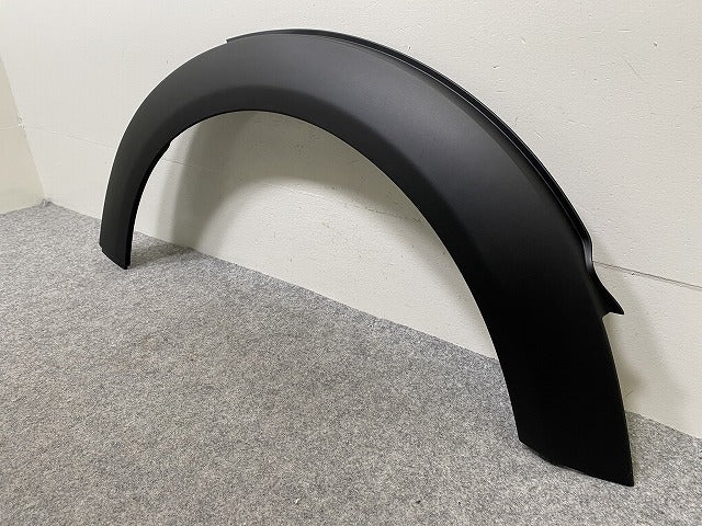 新品!R55 クラブマン R56 3ドア R57 R58 クーペ R59/純正 右 フロント フェンダーアーチモール/オーバーフェンダー 146149-10(144242)