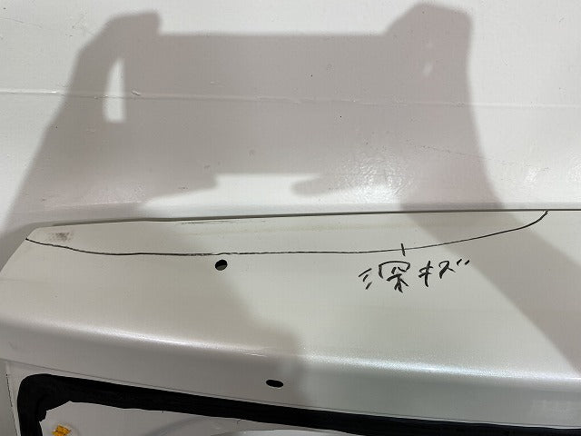 ノア 後期 エスクァイア 前期 ヴォクシー 前期 後期 80系/ZRR80G/ZRR85G/ZRR80W/85W ハイブリッド/ZWR80G/ZWR80W 純正 リアゲート(144261)