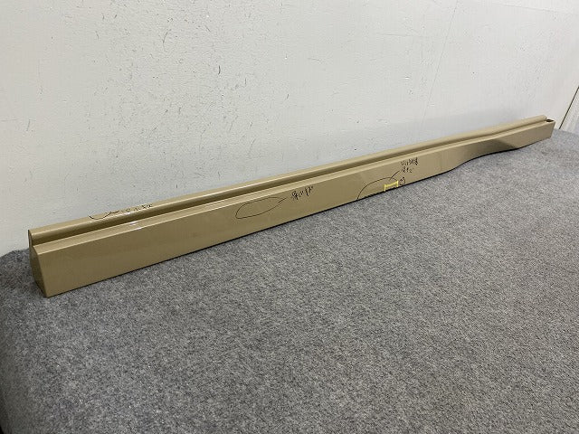 セレナ/ハイウェイスター C28/FC28/FNC28 e-POWER/ルキシオン/GFC28 純正 右 サイドステップ/サイドスカート 76850 7DF0A/リキュウ(144266)