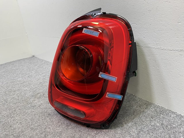 新品!ミニ F55/F56/F57 純正 前期 右 テールランプ/ライト/レンズ LED 7297414-15 63217297414 MINI(144288)