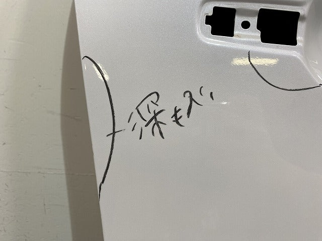 サクラ/SAKURA B6AW 純正 右 リア ドア バイザー付 ホワイトパール QBB 日産(144303)