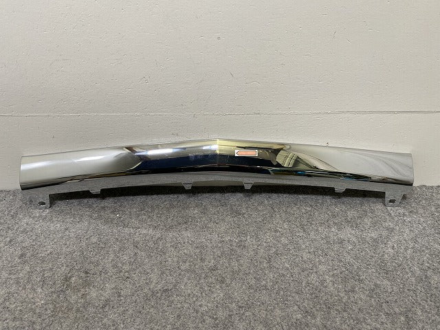 新品!Cクラス W205/AMG 純正 フロント バンパーメッキモール/ガーニッシュ A 205 885 1574 A 2058851574 メッキ メルセデスベンツ(144305)