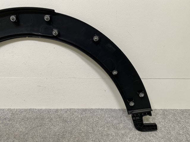 新品!ミニ F55/F56/F57 純正 右 フロント フェンダーアーチモール/オーバーフェンダー 5177 7 300 820 51777300820 素地 MINI(144313)