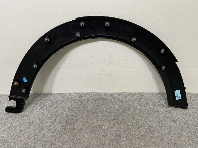 新品!ミニ F55/F56/F57 純正 左 フロント フェンダーアーチモール/オーバーフェンダー 5177 7 300 819 51777300819 素地 MINI(144324)