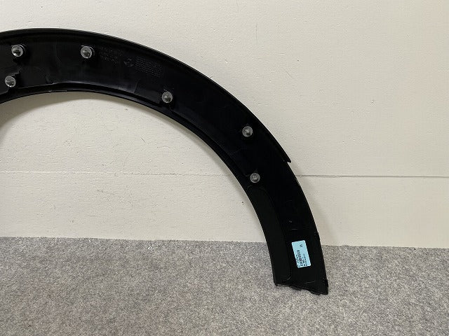新品!ミニ F55/F56/F57 純正 左 フロント フェンダーアーチモール/オーバーフェンダー 5177 7 300 819 51777300819 素地 MINI(144324)