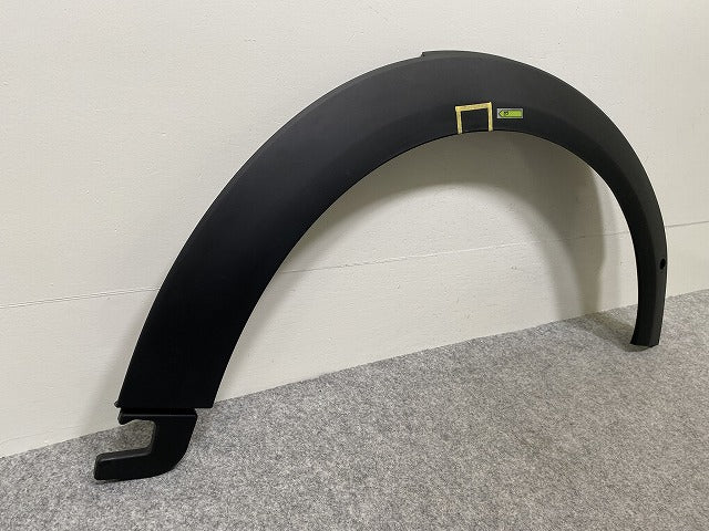 新品!ミニ F55/F56/F57 純正 右 フロント フェンダーアーチモール/オーバーフェンダー 5177 7 300 820 51777403252 素地 MINI(144325)