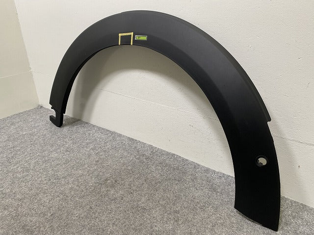 新品!ミニ F55/F56/F57 純正 右 フロント フェンダーアーチモール/オーバーフェンダー 5177 7 300 820 51777403252 素地 MINI(144325)