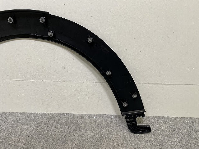 新品!ミニ F55/F56/F57 純正 右 フロント フェンダーアーチモール/オーバーフェンダー 5177 7 300 820 51777403252 素地 MINI(144325)